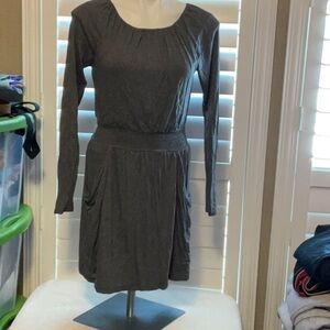 Forever 21 Gray Long Sleeve Sheath Dress